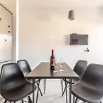 Modern Renovated Apt For Relax